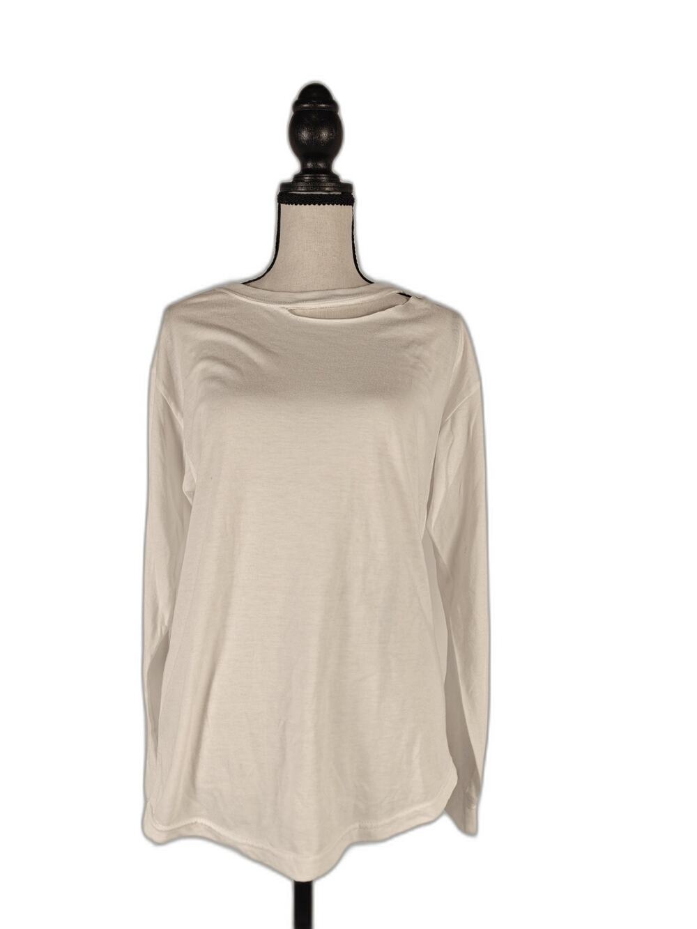 Women’s, Sub_Urban Riot, Cutout Boat-Neck Long-Sleeve Top, White, Small